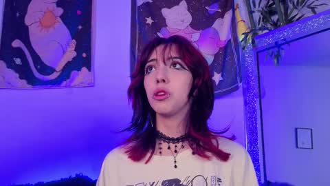 Snapshot of nyx_nayla chatting on November 9, 2025, 1:53 pm online show from November 9, 2025, 1:53 pm