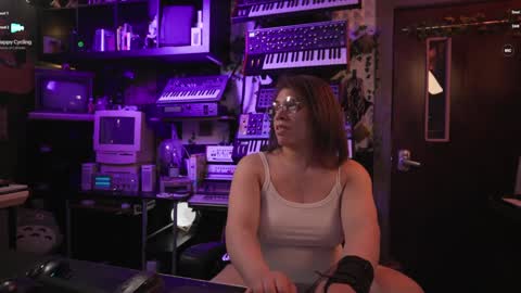 NyxRaven online show from February 28, 2025, 1:58 am