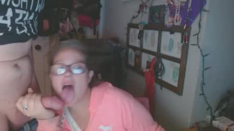 o0oshesquirt4hims online show from December 15, 2024, 4:18 am