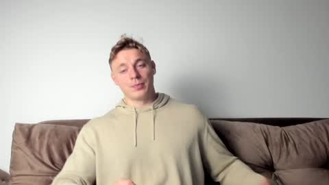 Snapshot of o_r_b_i_t chatting on December 20, 2024, 4:46 pm o_r_b_i_t online show from December 20, 2024, 4:46 pm