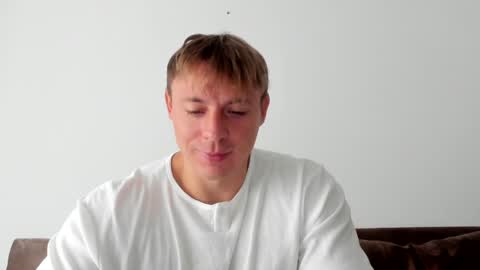 Snapshot of o_r_b_i_t chatting on January 21, 2025, 11:13 am o_r_b_i_t online show from January 21, 2025, 11:13 am