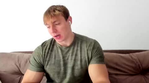 Snapshot of o_r_b_i_t chatting on February 18, 2025, 9:21 am o_r_b_i_t online show from February 18, 2025, 9:21 am