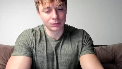 Snapshot of o_r_b_i_t chatting on February 21, 2025, 3:10 pm o_r_b_i_t online show from February 21, 2025, 3:10 pm