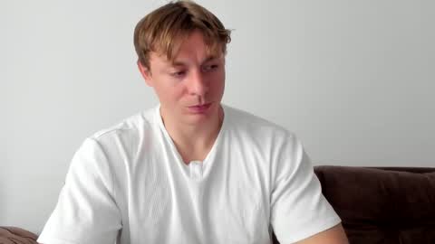 Snapshot of o_r_b_i_t chatting on March 12, 2025, 2:01 pm o_r_b_i_t online show from March 12, 2025, 2:01 pm