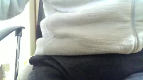 obahiro823844 online show from October 31, 2025, 9:43 am