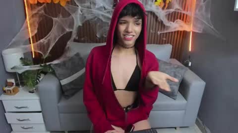 Snapshot of obsessions_of_lua chatting on October 13, 2025, 8:20 pm Lua bohareal online show from October 13, 2025, 8:20 pm