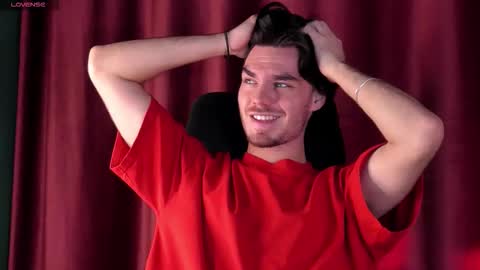 Snapshot of oceanheat chatting on October 25, 2025, 10:23 am OceanHeart online show from October 25, 2025, 10:23 am