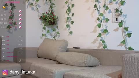 Snapshot of odalisca_bellydancer chatting on September 19, 2025, 8:38 am Daniela Dany online show from September 19, 2025, 8:38 am