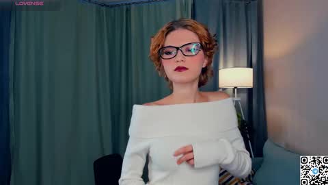 Snapshot of odettechurchwell chatting on November 4, 2025, 3:49 am Eli online show from November 4, 2025, 3:49 am