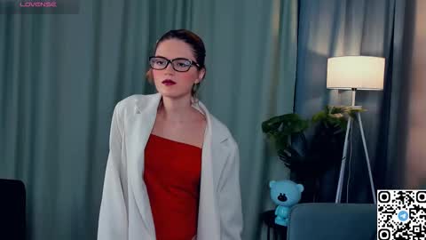 Snapshot of odettechurchwell chatting on December 3, 2025, 3:47 am Eli online show from December 3, 2025, 3:47 am