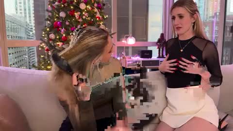 Snapshot of officiallyonlytams chatting on January 17, 2025, 10:34 pm Tams online show from January 17, 2025, 10:34 pm