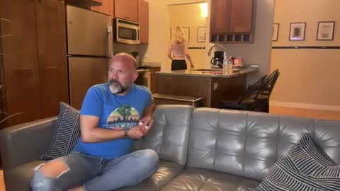 Snapshot of officiallyonlytams chatting on November 4, 2025, 1:59 am Tams online show from November 4, 2025, 1:59 am