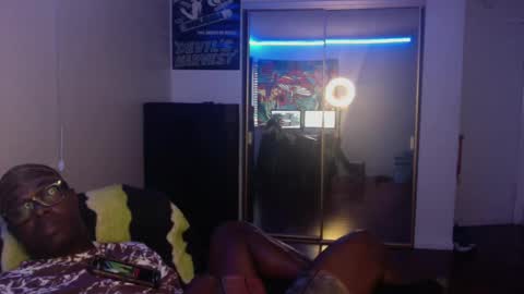 Money online show from December 3, 2024, 2:38 pm