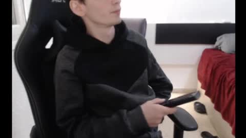 ofsolovicio online show from November 30, 2025, 7:18 pm