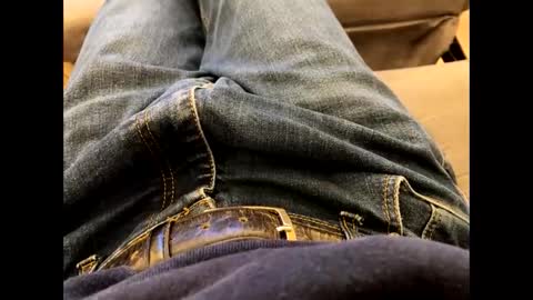 oggs48 online show from November 2, 2025, 5:15 pm