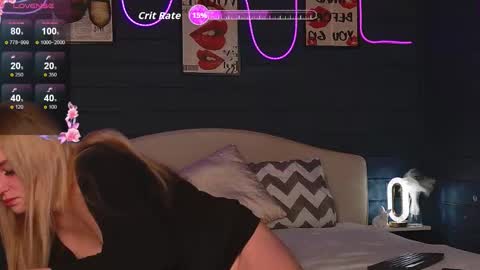 Snapshot of oh_my_julia chatting on October 22, 2025, 6:07 pm oh_my_julia online show from October 22, 2025, 6:07 pm