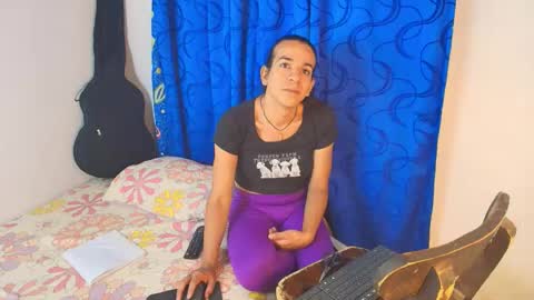 Snapshot of oh_tique chatting on November 30, 2025, 12:31 pm LU online show from November 30, 2025, 12:31 pm