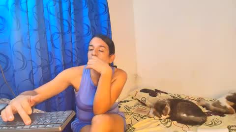 Snapshot of oh_tique chatting on December 15, 2025, 4:28 am LU online show from December 15, 2025, 4:28 am