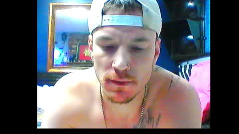 Snapshot of oh_you_know69 chatting on December 9, 2024, 6:46 pm who dares  toss me some  tips lets have fun online show from December 9, 2024, 6:46 pm