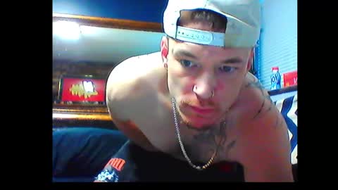 Snapshot of oh_you_know69 chatting on December 11, 2024, 10:49 pm who dares  toss me some  tips lets have fun online show from December 11, 2024, 10:49 pm