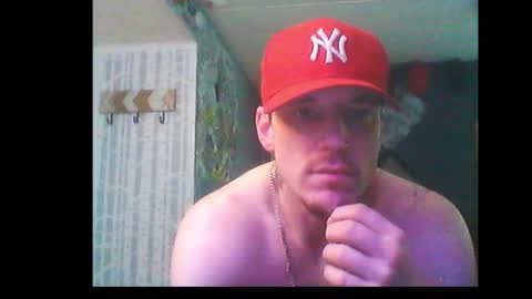 Snapshot of oh_you_know69 chatting on December 28, 2024, 7:54 pm who dares  toss me some  tips lets have fun online show from December 28, 2024, 7:54 pm