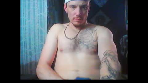 Snapshot of oh_you_know69 chatting on January 8, 2025, 7:56 pm who dares  toss me some  tips lets have fun online show from January 8, 2025, 7:56 pm