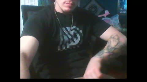 Snapshot of oh_you_know69 chatting on January 24, 2025, 11:56 pm who dares  toss me some  tips lets have fun online show from January 24, 2025, 11:56 pm