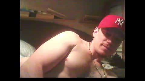 Snapshot of oh_you_know69 chatting on February 19, 2025, 2:01 pm who dares  toss me some  tips lets have fun online show from February 19, 2025, 2:01 pm