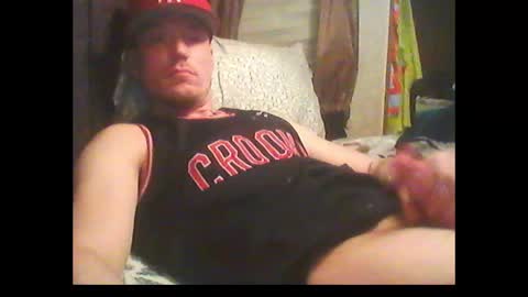 Snapshot of oh_you_know69 chatting on February 22, 2025, 7:23 am who dares  toss me some  tips lets have fun online show from February 22, 2025, 7:23 am