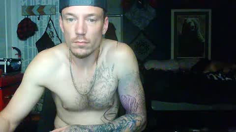 Snapshot of oh_you_know69 chatting on September 13, 2025, 9:09 am who dares  toss me some  tips lets have fun online show from September 13, 2025, 9:09 am