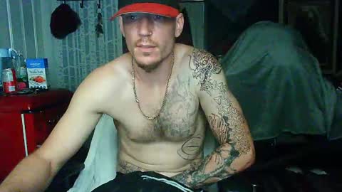 Snapshot of oh_you_know69 chatting on October 2, 2025, 7:15 am who dares  toss me some  tips lets have fun online show from October 2, 2025, 7:15 am