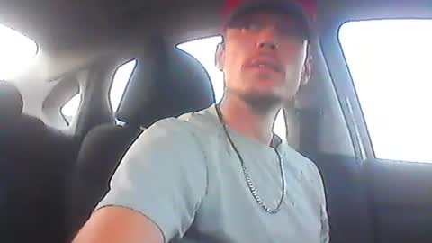 Snapshot of oh_you_know69 chatting on November 9, 2025, 11:25 pm who dares toss me some tips lets have fun online show from November 9, 2025, 11:25 pm