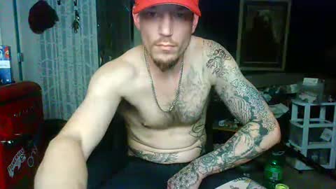 Snapshot of oh_you_know69 chatting on December 1, 2025, 7:24 am who dares toss me some tips lets have fun online show from December 1, 2025, 7:24 am