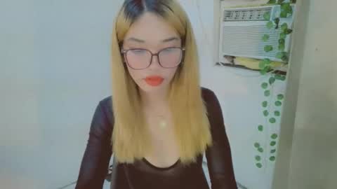 Snapshot of ohmyalessandraxcx chatting on September 25, 2025, 5:16 pm ohmyalessandraxcx online show from September 25, 2025, 5:16 pm