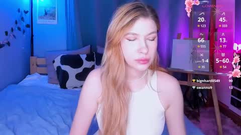 Snapshot of ohmymiami_ chatting on December 22, 2024, 12:16 pm Light online show from December 22, 2024, 12:16 pm