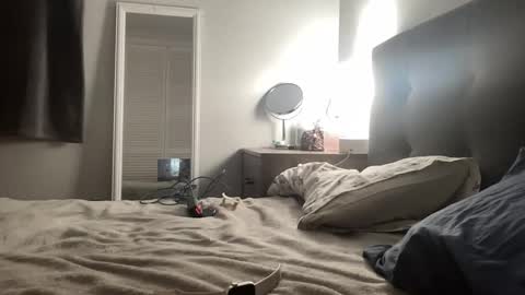 riley online show from October 21, 2025, 9:04 pm