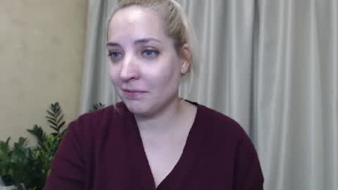 Iren online show from December 13, 2024, 5:32 pm