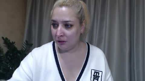 Iren online show from November 22, 2025, 8:46 am