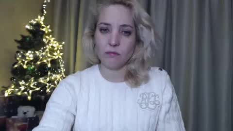 Mari online show from January 1, 2025, 6:27 pm