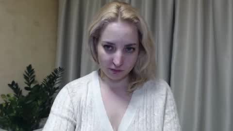 Mari online show from February 9, 2025, 9:17 pm