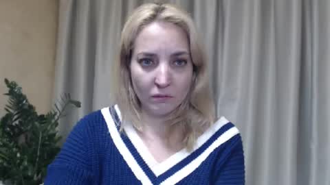 Mari online show from October 23, 2025, 3:00 pm