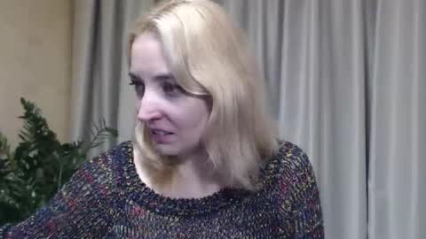 Mari online show from October 30, 2025, 7:14 pm