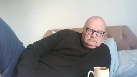 old_fkrr_ online show from October 29, 2025, 12:18 pm