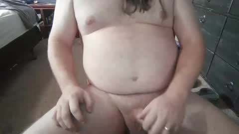 Snapshot of oldballs402 chatting on December 18, 2025, 6:58 pm Oldballs402 online show from December 18, 2025, 6:58 pm