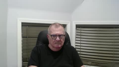 Snapshot of oldguybigd chatting on September 23, 2025, 3:53 am oldguybigd online show from September 23, 2025, 3:53 am