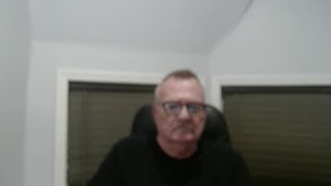 Snapshot of oldguybigd chatting on November 20, 2025, 2:12 am oldguybigd online show from November 20, 2025, 2:12 am