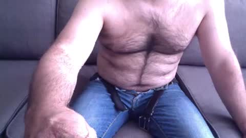 Snapshot of oldjeremy chatting on March 4, 2025, 11:29 am oldjeremy online show from March 4, 2025, 11:29 am