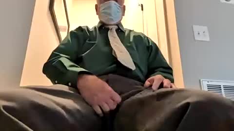 Snapshot of oldsubman chatting on October 13, 2025, 3:34 pm oldsubman online show from October 13, 2025, 3:34 pm