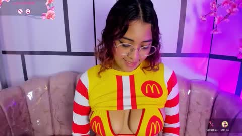 olive  online show from October 22, 2025, 5:19 am