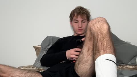 Snapshot of oliver_beck chatting on January 5, 2025, 4:58 am Oliver Beck online show from January 5, 2025, 4:58 am